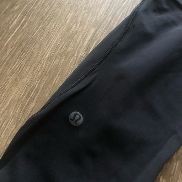 lululemon leggings - Picture 5 of 7